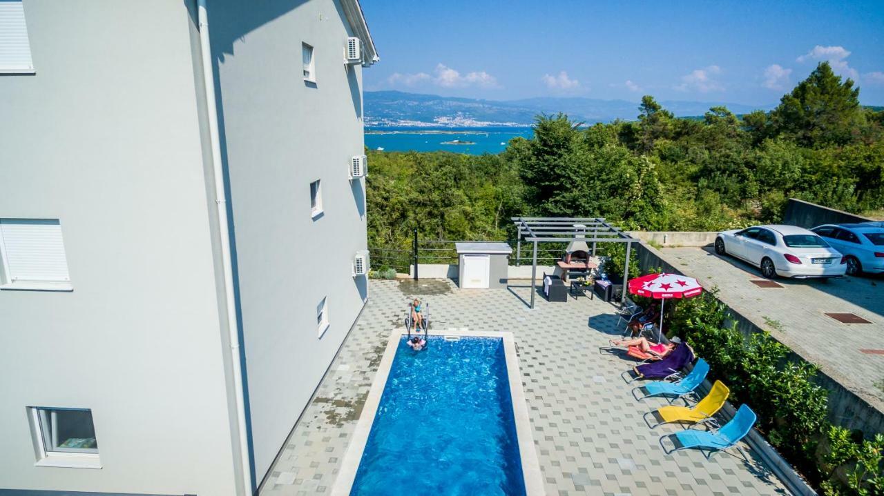 Apartments Ibis Cizici Exterior photo